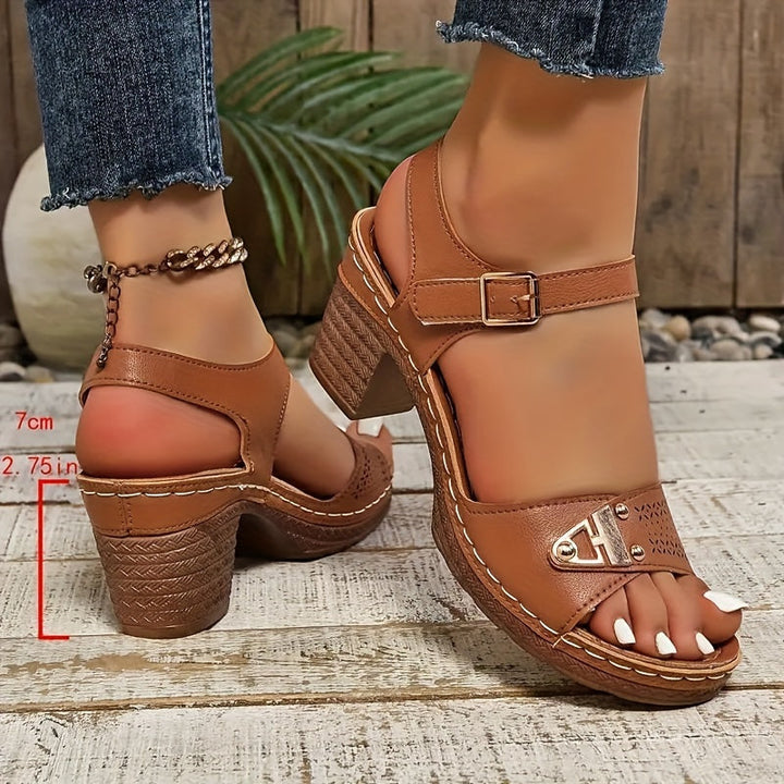 Naila | Women's Effortless Elegance for Every Step