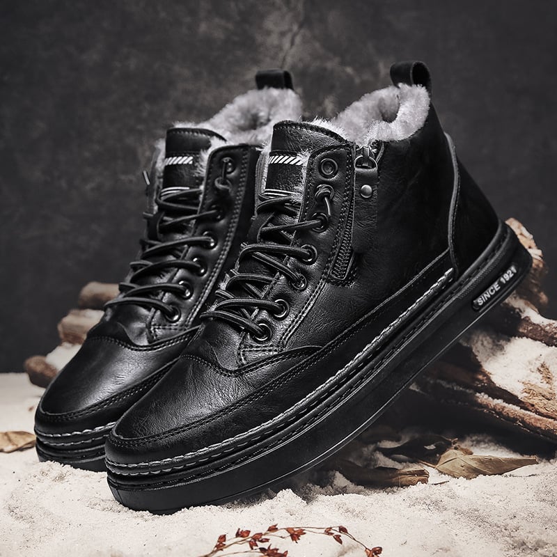 Men's high-top lace-up ankle boots with fur-look lining and side zippers