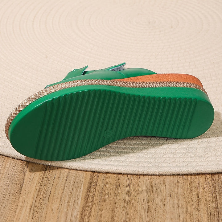 Nayeli | Women's Vibrant Style, Effortless Comfort