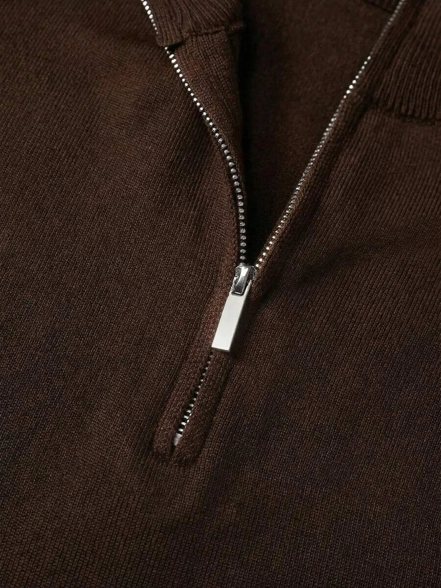 Men's short-sleeve knit polo shirt with raised collar and half-zip front