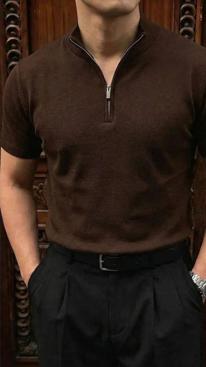 Men's short-sleeve knit polo shirt with raised collar and half-zip front