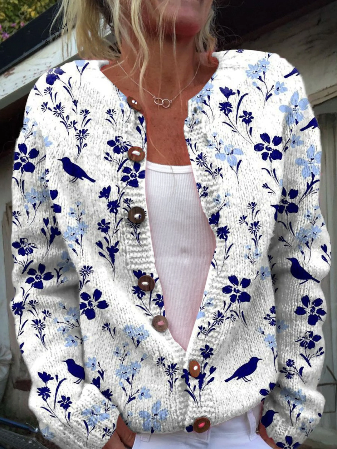 Women's floral knit cardigan with long sleeves