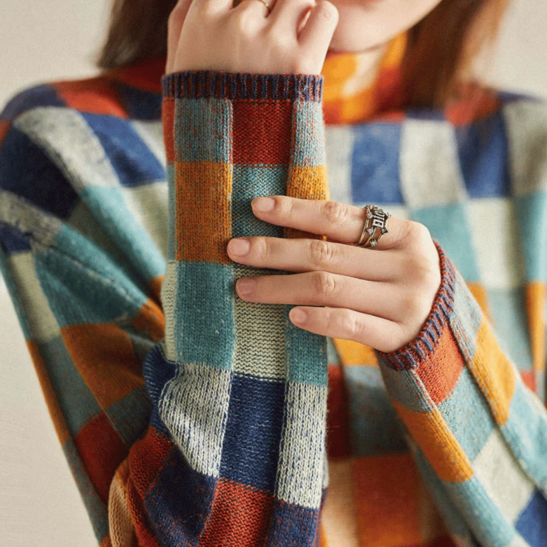 Women's multicolor patchwork turtleneck sweater with long sleeves