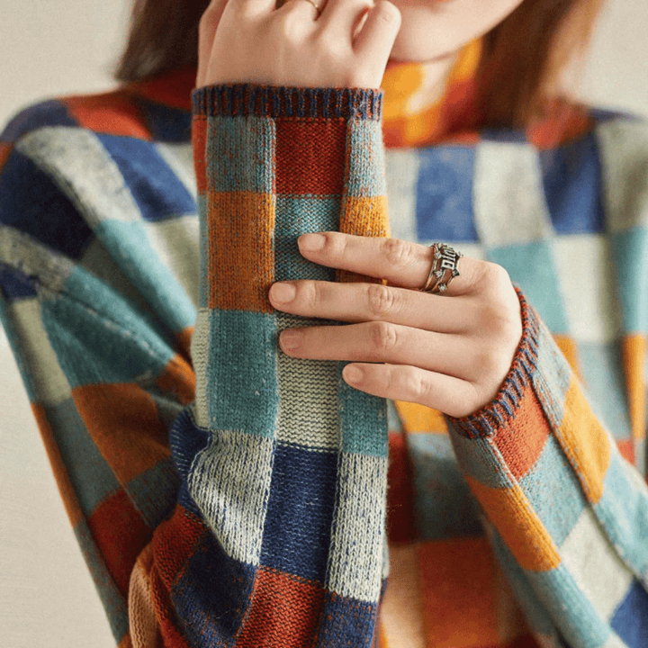 Women's multicolor patchwork turtleneck sweater with long sleeves