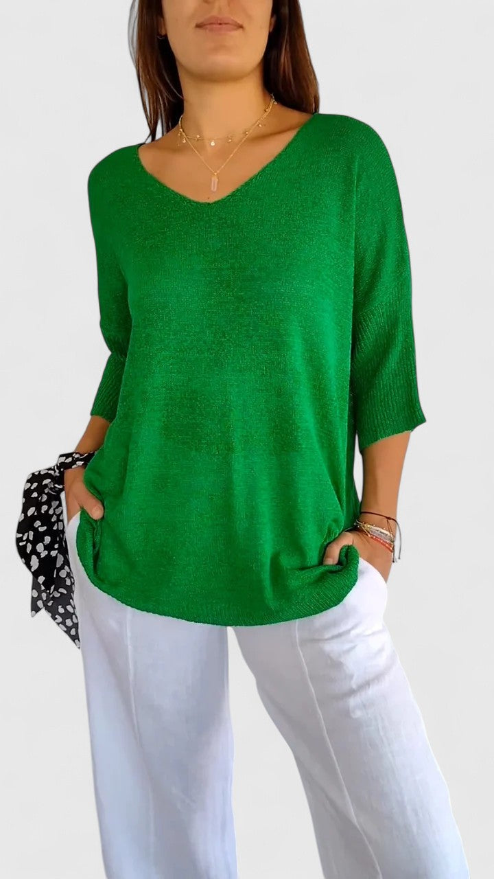 Women's textured V-neck sweater with three-quarter sleeves