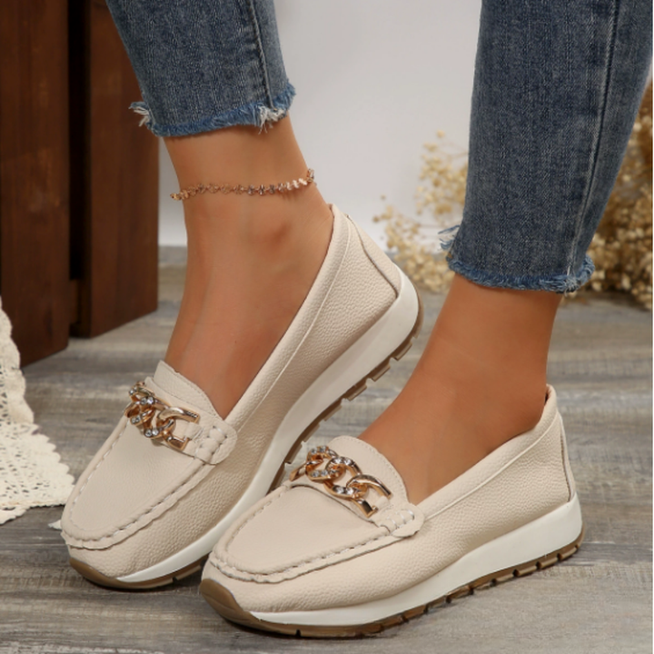 Women's chain detail slip-on loafers with moc toe