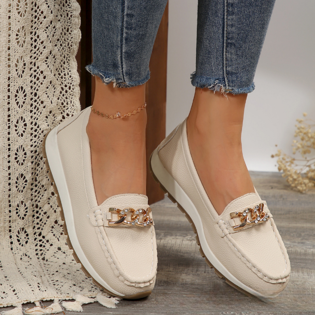 Women's chain detail slip-on loafers with moc toe