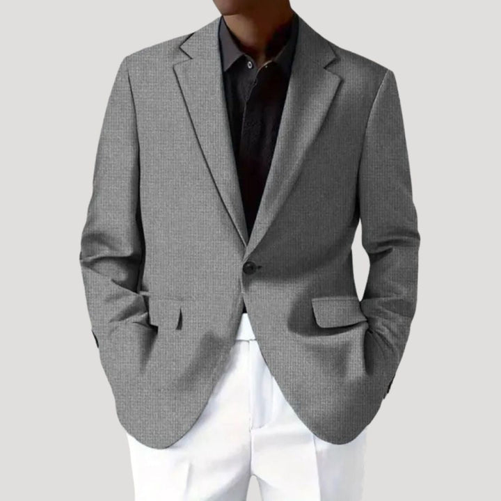 Men's structured casual blazer with notched lapels and flap pockets