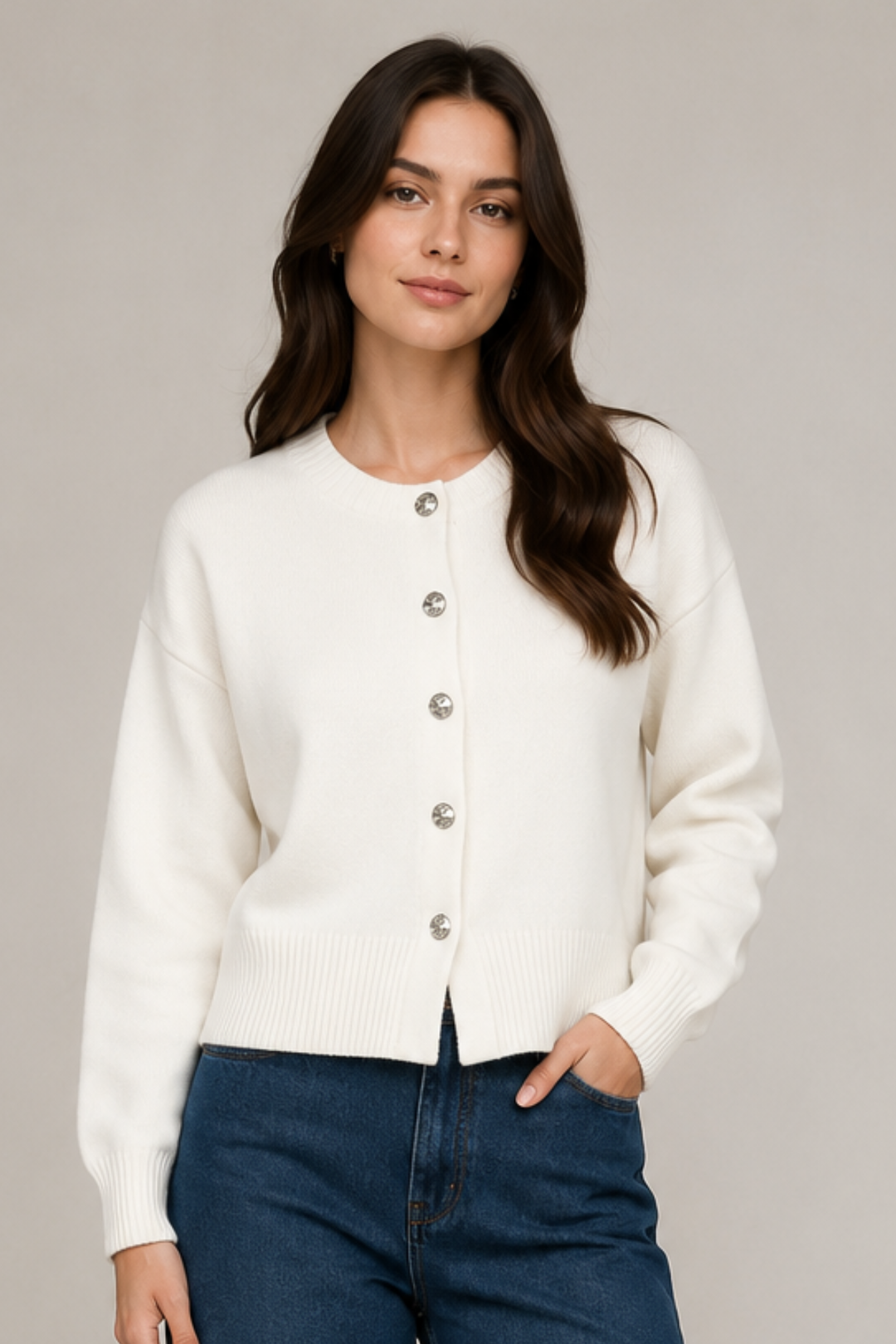 Women's short button-front cardigan with long sleeves and ribbed trims