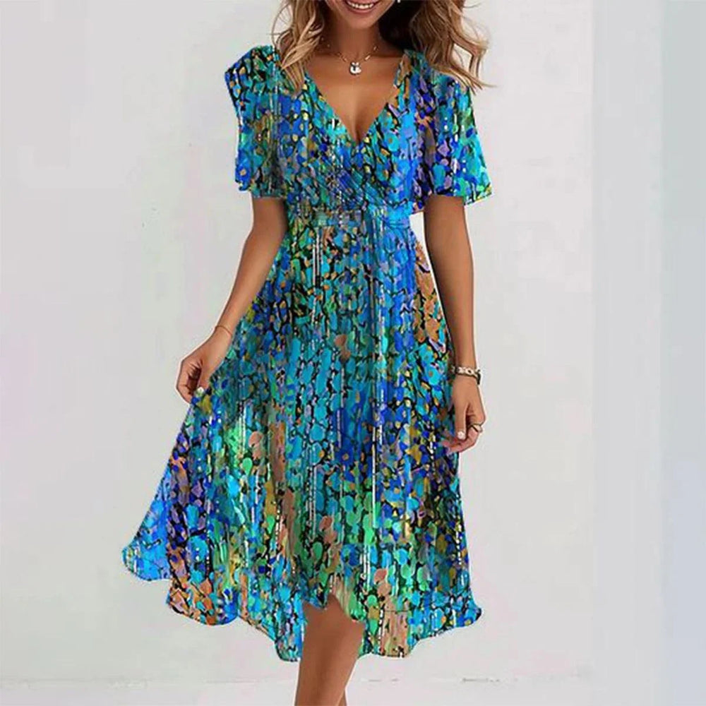 Women's Lightweight Summer Dress in Green - View 2 | Bellmere