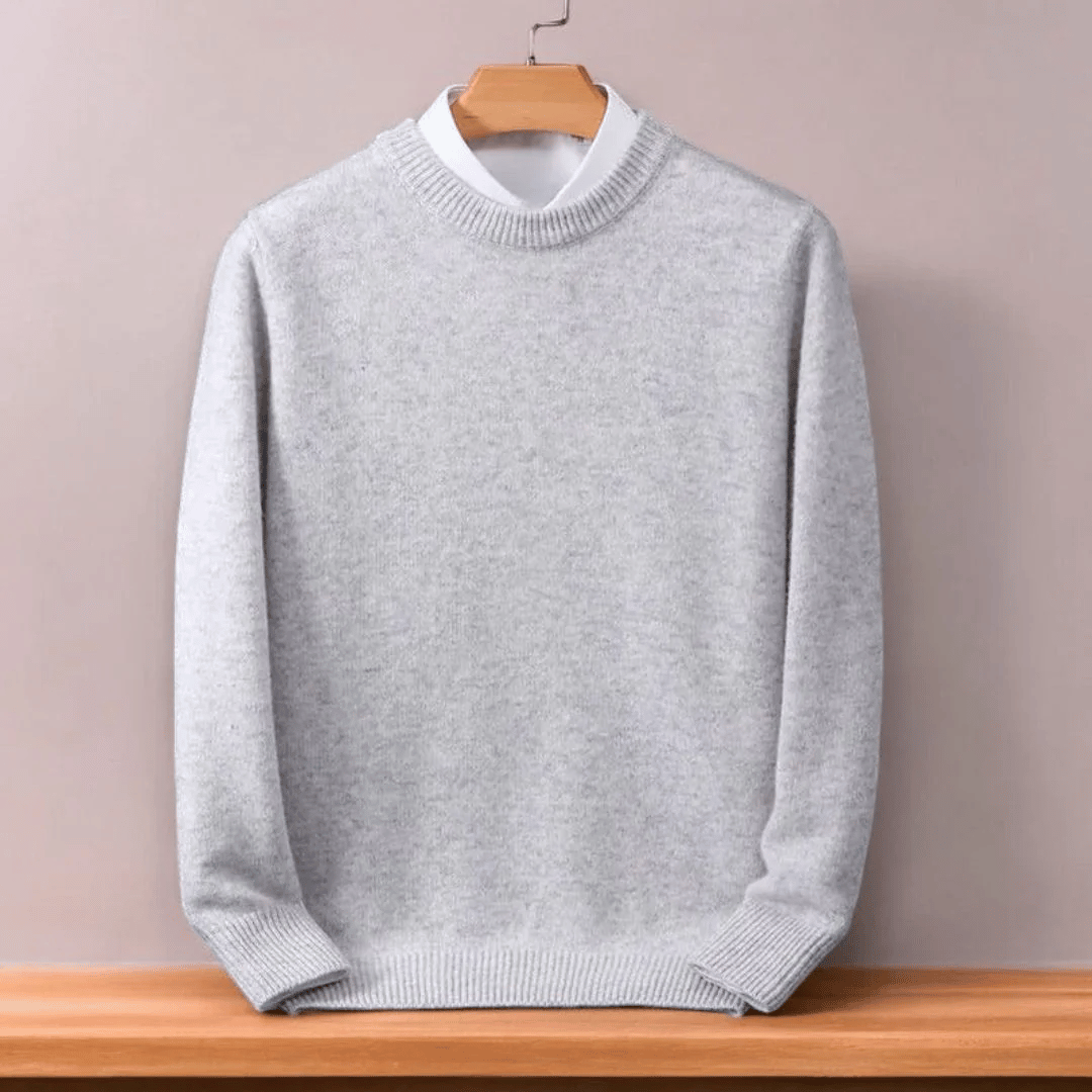 Men's oversized plain crew neck sweater with long sleeves and ribbed trims