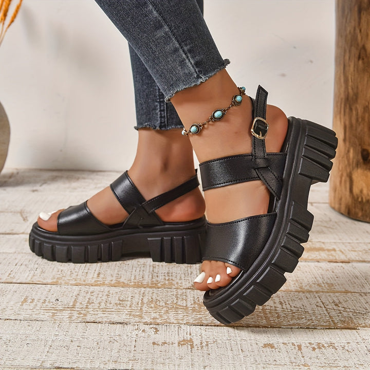 Zlata | Women's Modern Edge, Effortless Comfort