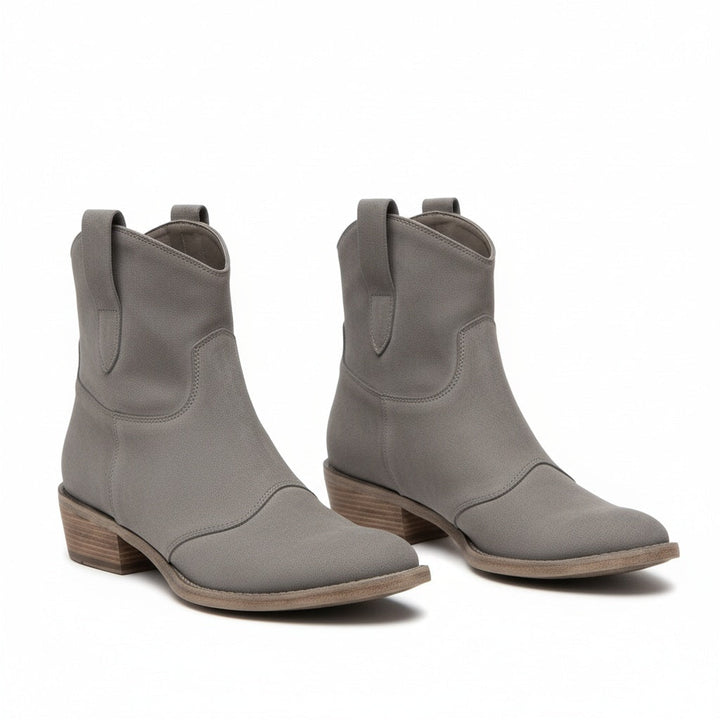 Vintage Western Ankle Boots in Brown - View 4 | Bellmere
