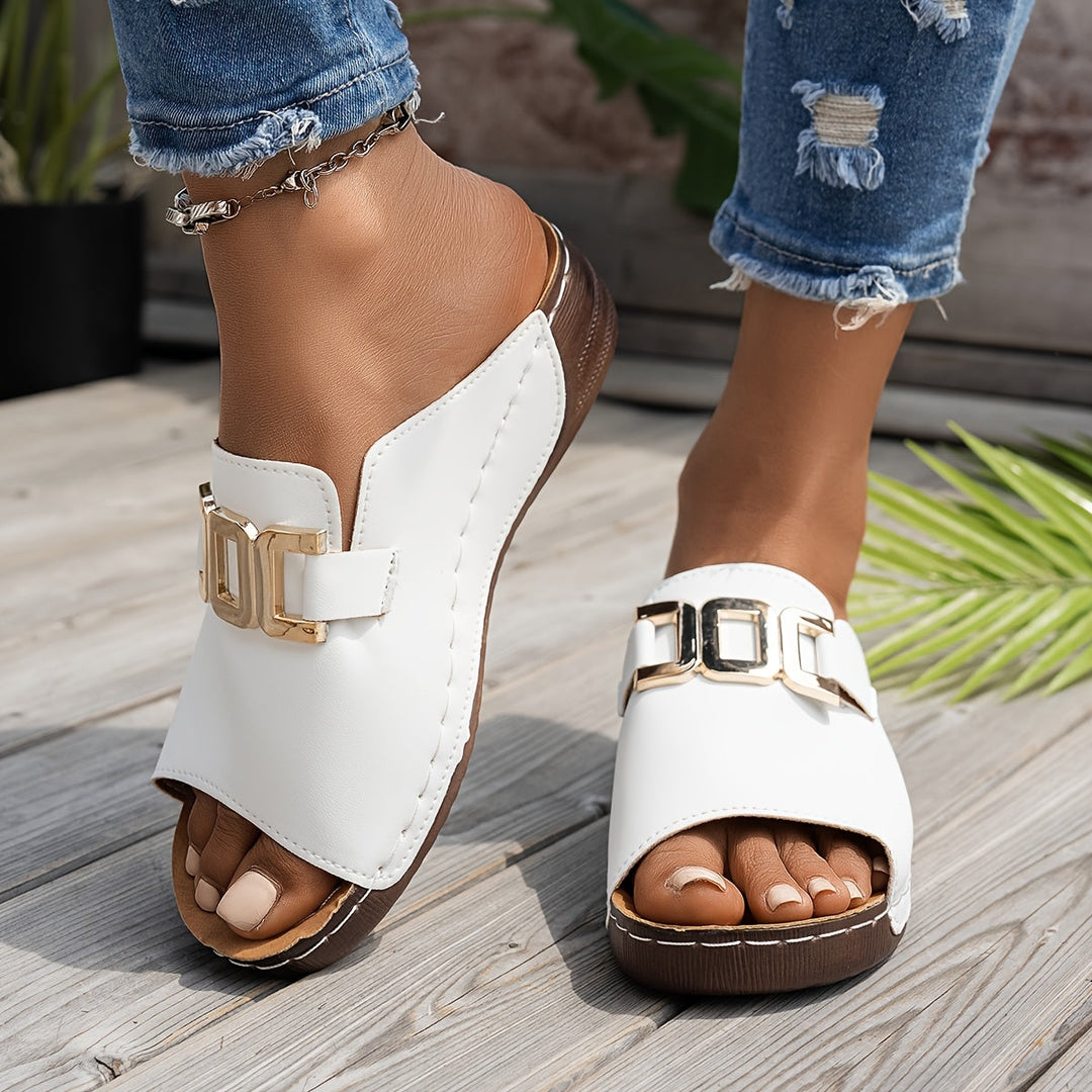 Aurelie | Women's Effortless Style, All-Day Comfort