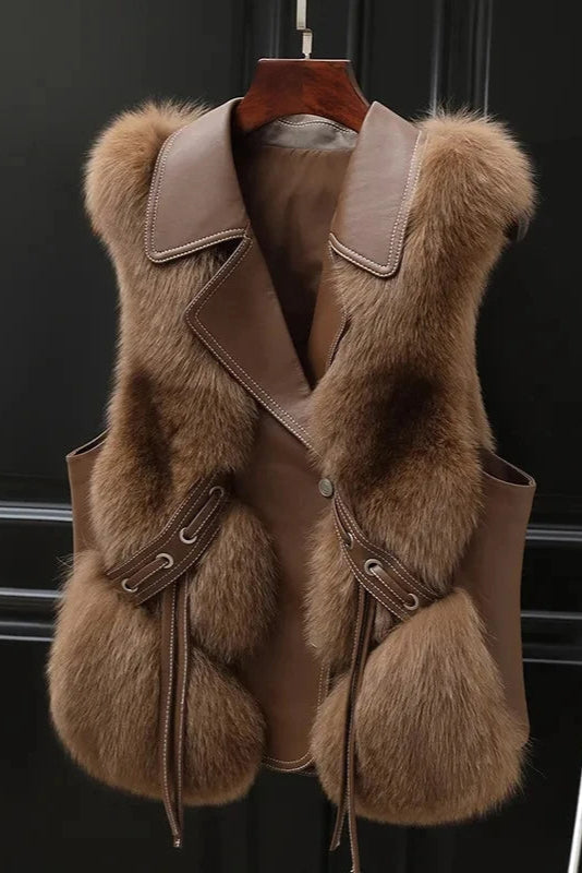 Women's sleeveless faux fur vest with lapel collar and front pockets