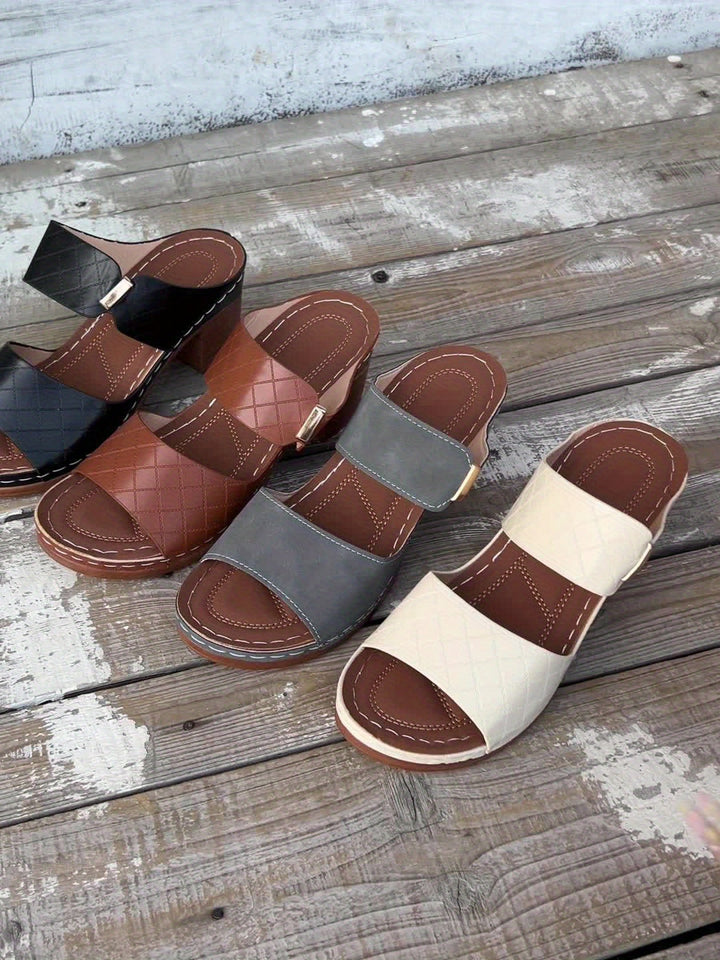 Winona | Women's Classic Elegance, All-Day Comfort