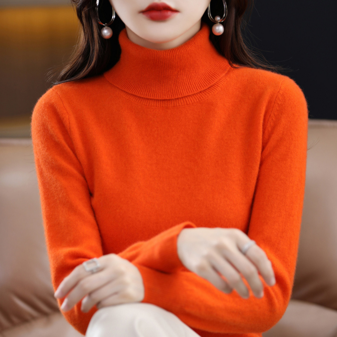 Women's solid knit turtleneck sweater with long sleeves