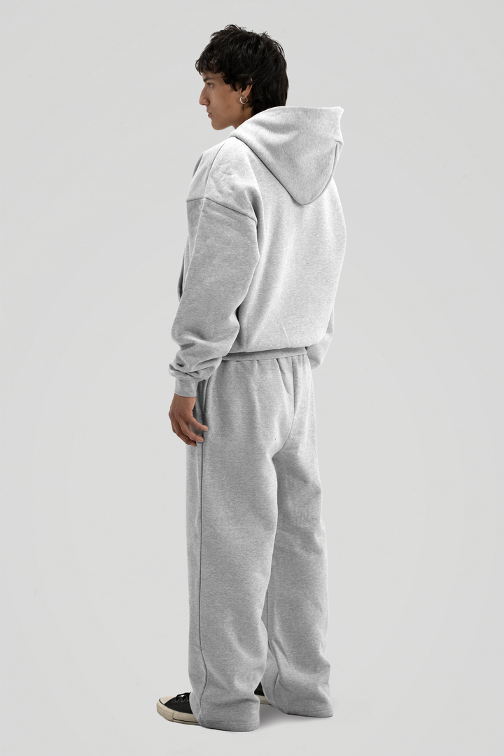 Men's gray zip-up hoodie with hood, long sleeves and front kangaroo pocket