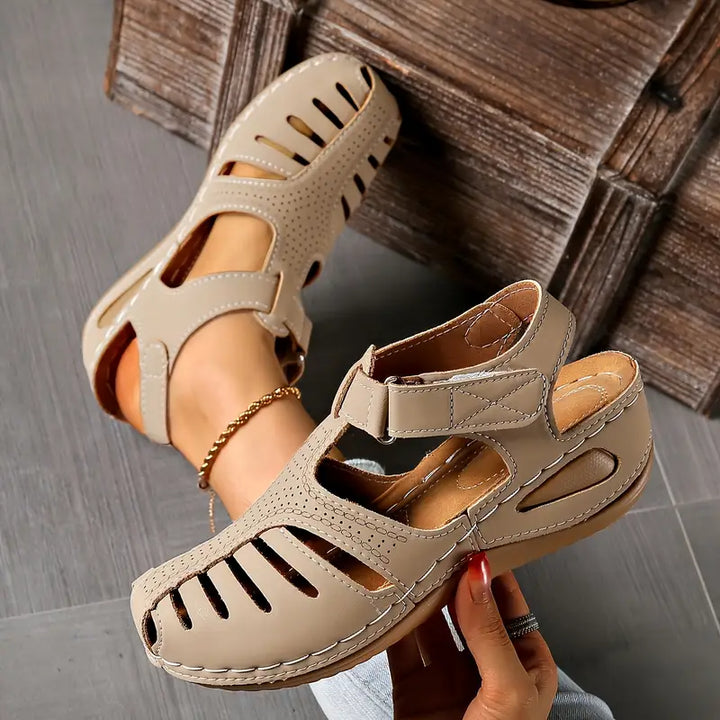 Nela | Women's Amari Sandals
