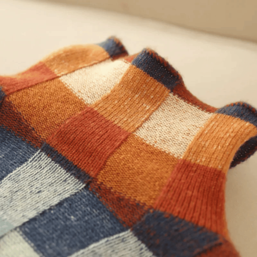 Women's multicolor patchwork turtleneck sweater with long sleeves