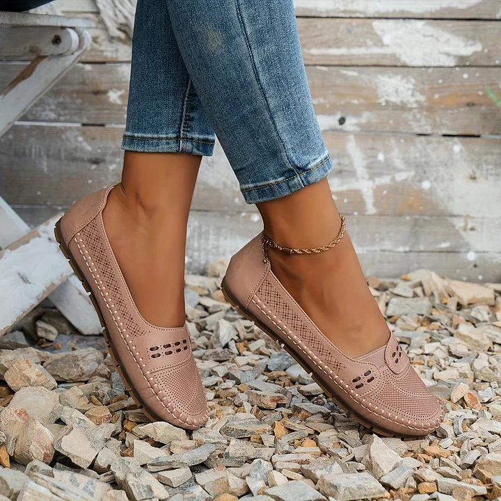 Women's Flats in Beige - View 15 | Bellmere