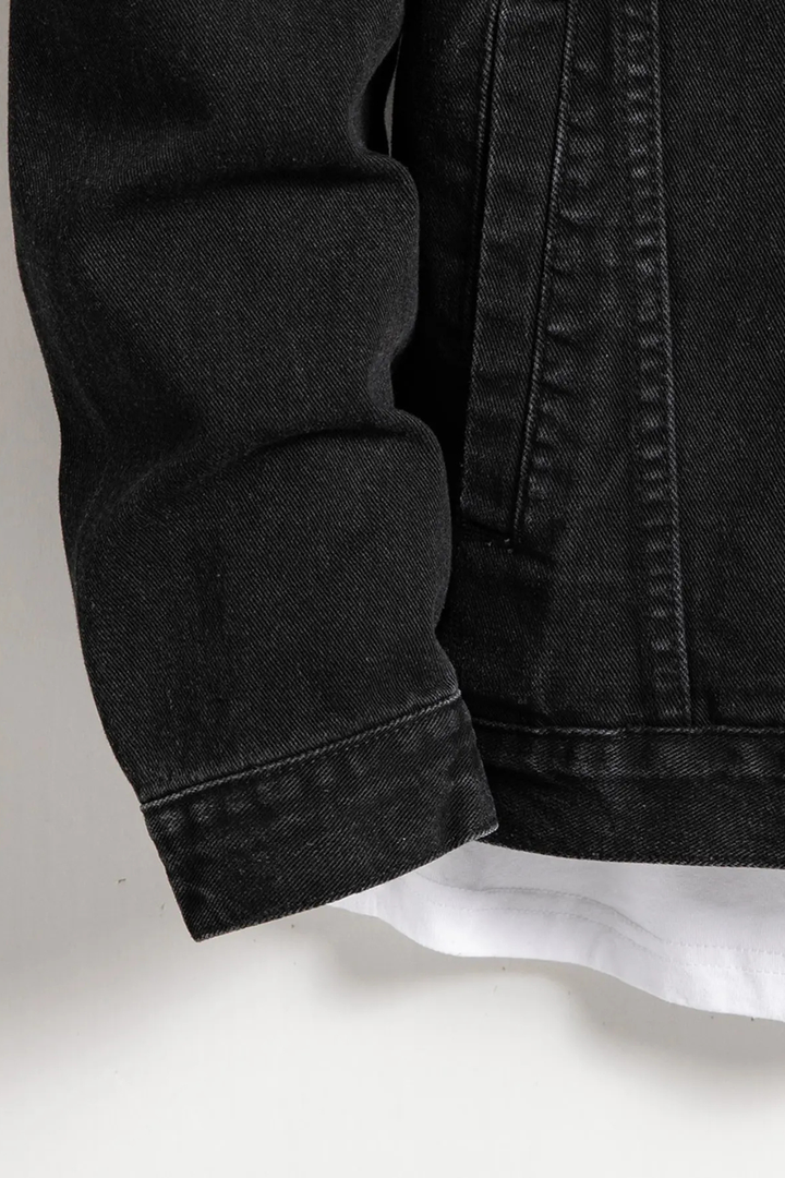 Men's black classic fit denim jacket with button front, flap chest pockets and long sleeves