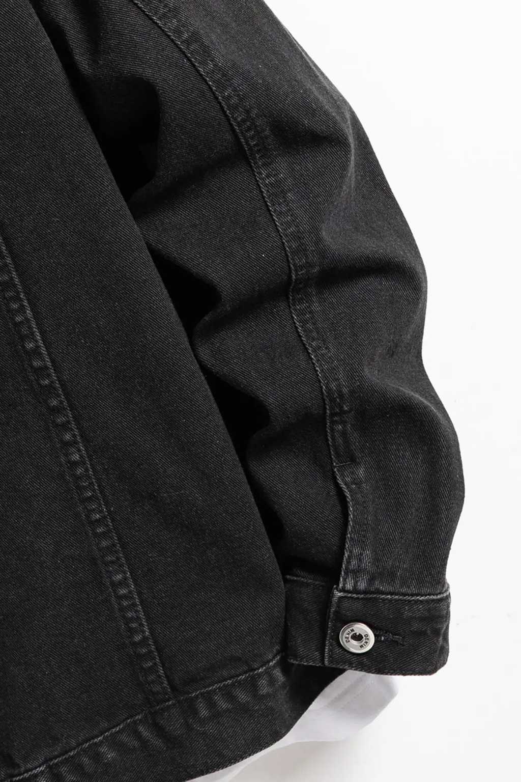 Men's black classic fit denim jacket with button front, flap chest pockets and long sleeves