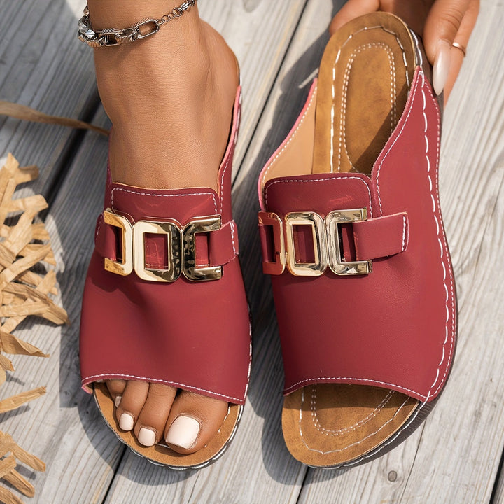 Aurelie | Women's Effortless Style, All-Day Comfort