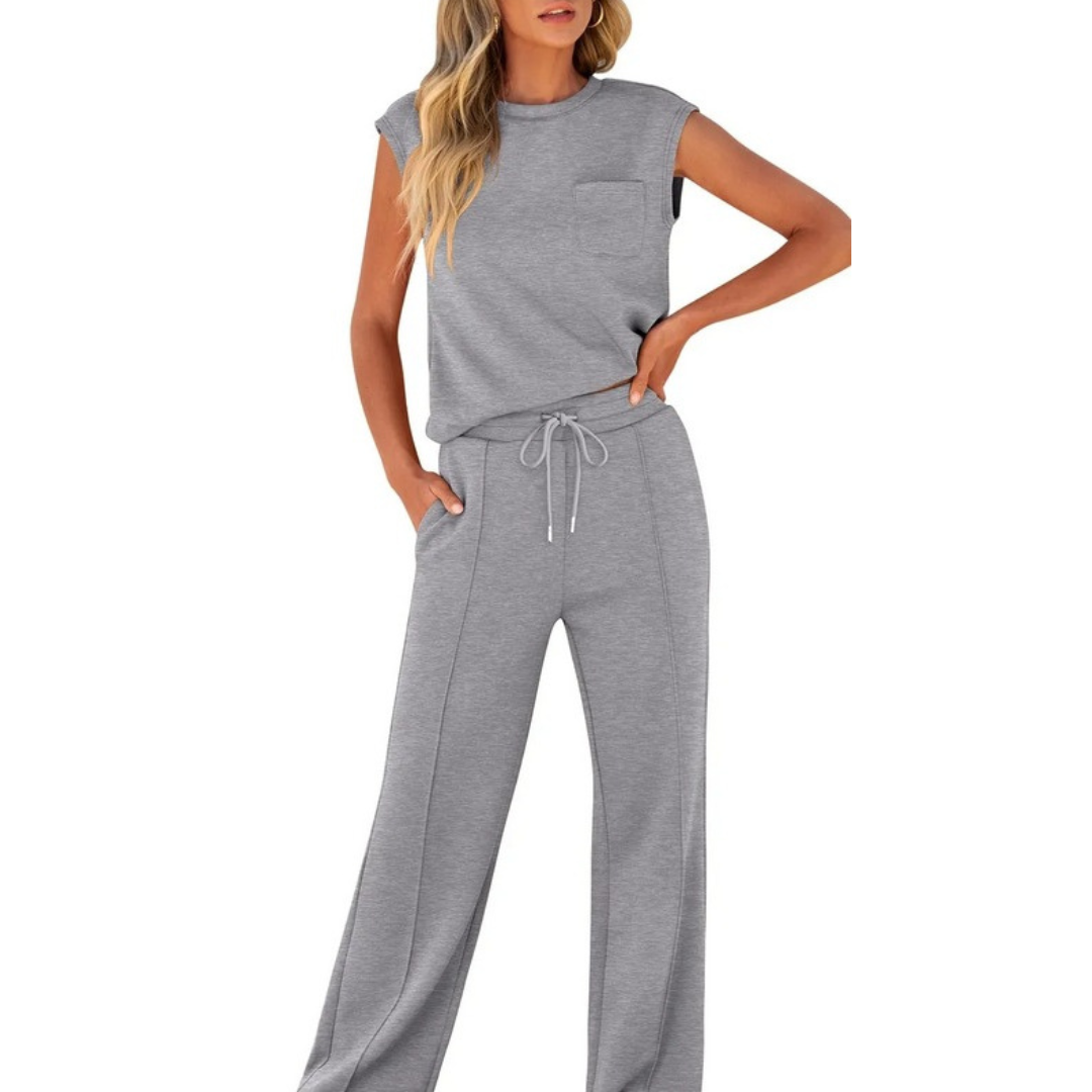 Women's Summer Lounge Co-Ord Set in Black - View 8 | Bellmere