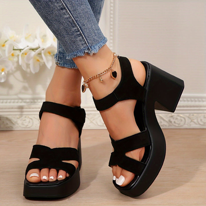 Ramona | Women's Bold Elegance, Lasting Comfort