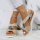 Sandals with Ergonomic Sole in Gold | Bellmere