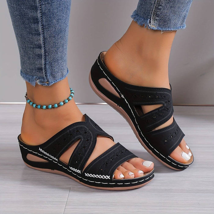 Sandals with Slip-Resistant Sole Shoes in Blue - View 2 | Bellmere