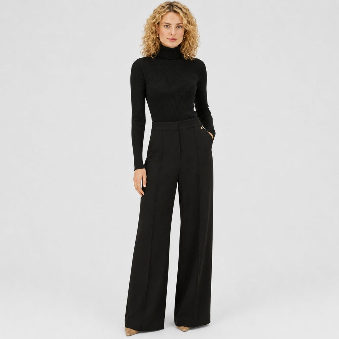 Women's ribbed turtleneck jumper with long sleeves
