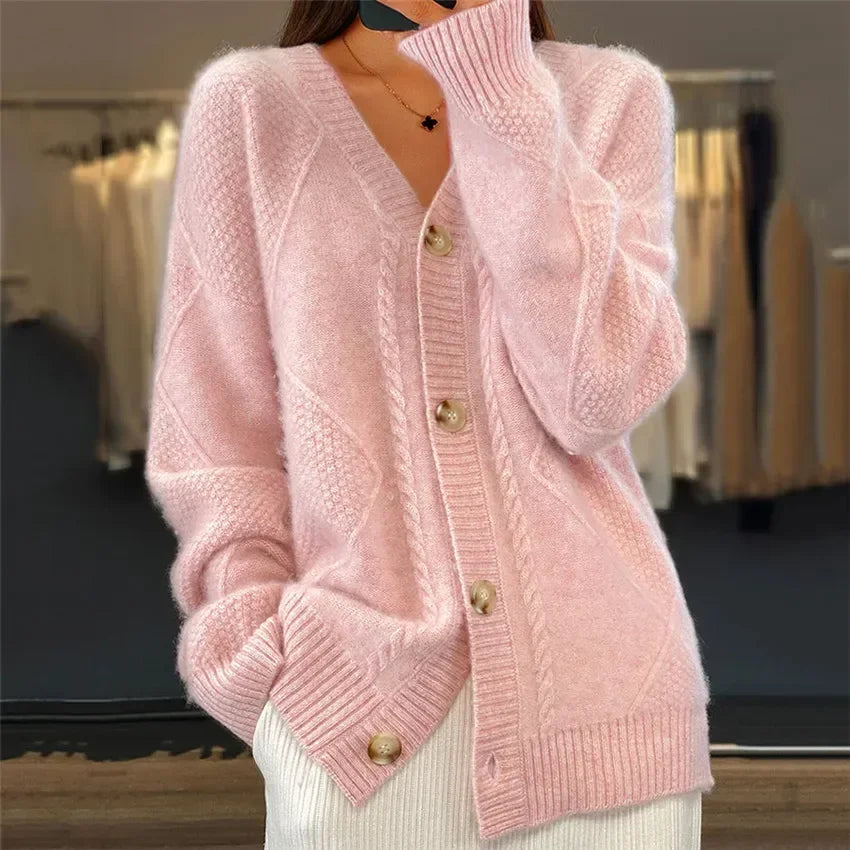 Women's cable knit cardigan with V-neck, buttons and front pockets
