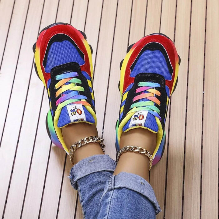 Women's Sneakers Shoes in Black - View 4 | Bellmere