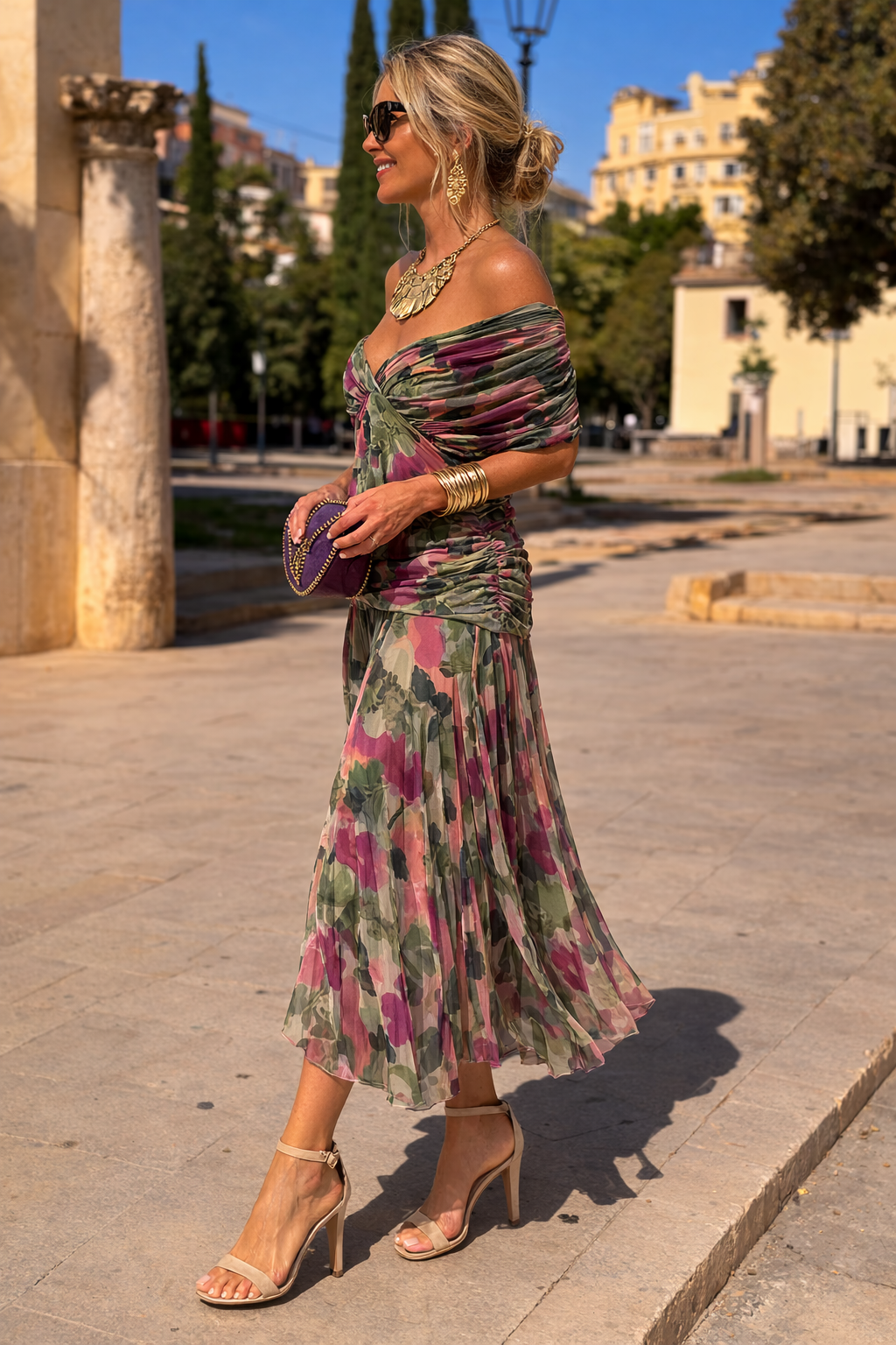Women's maxi dress with V-neck wrap front and short sleeves in bottle green