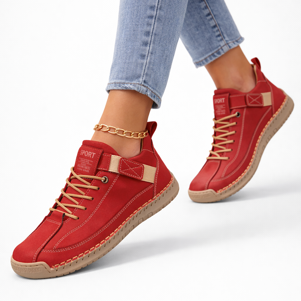 Women's lace-up low-top sneakers with round toe and flat sole