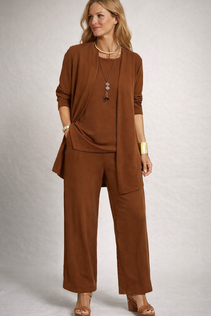 Women's three-piece lounge set with open cardigan, round-neck top and wide-leg trousers