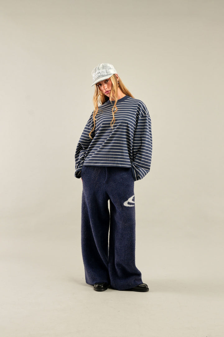 Navy striped long sleeve jumper with crew neck and loose fit
