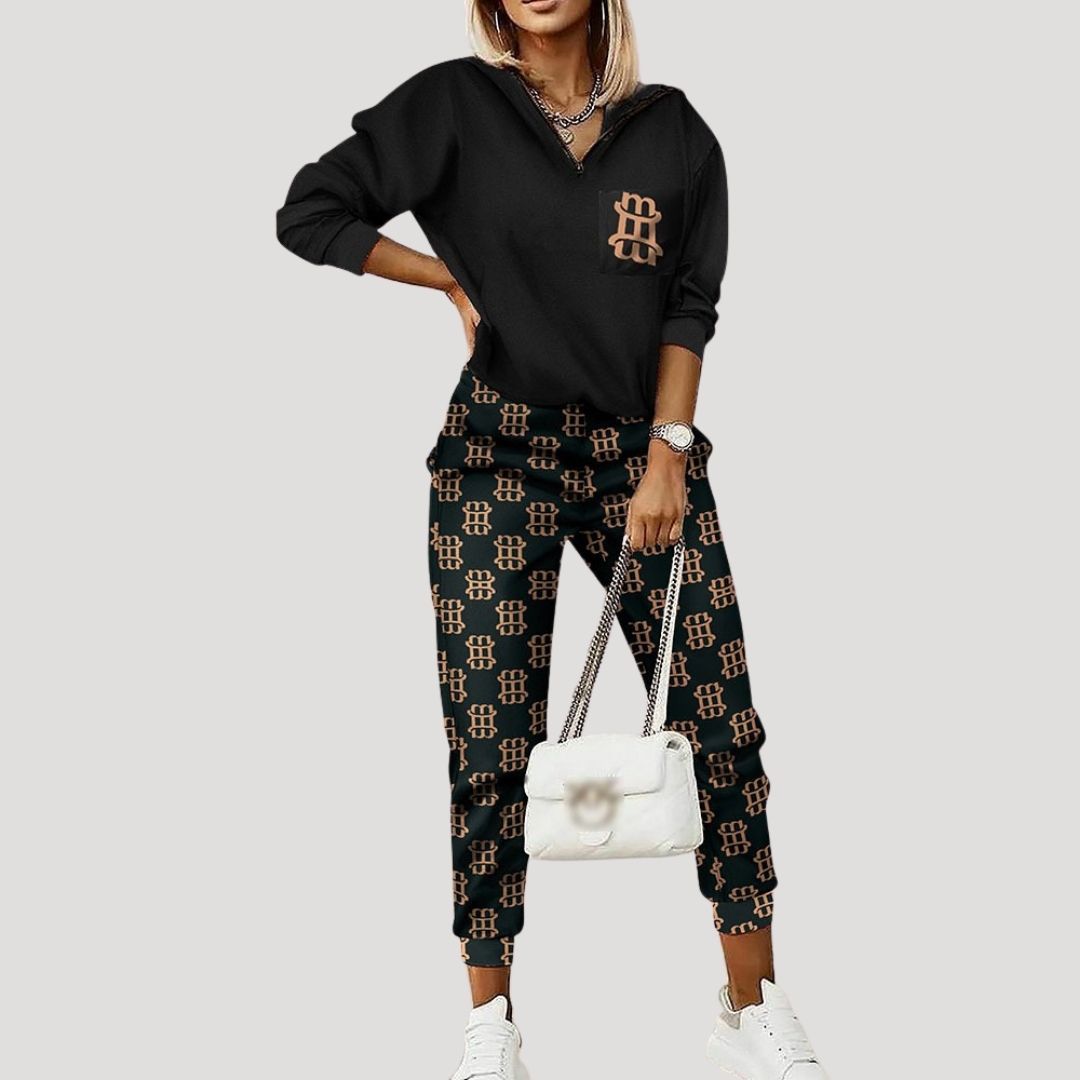 Women's hooded tracksuit set with zip front