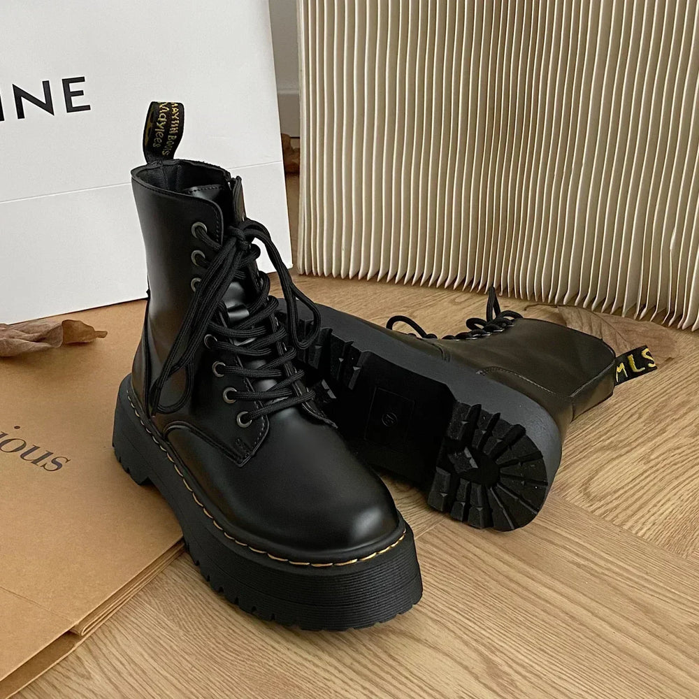 Women's classic leather platform boots
