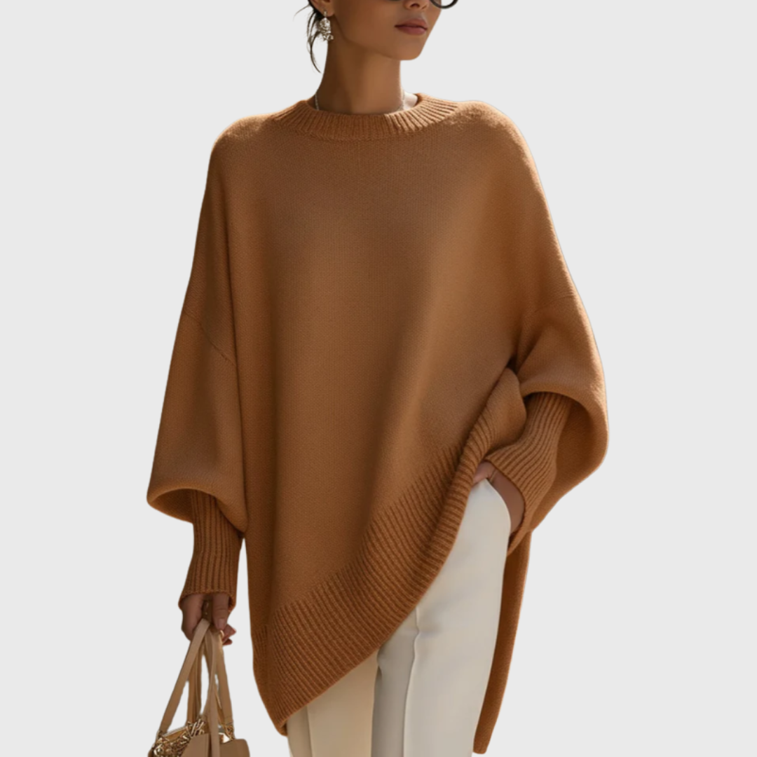 Women's oversized poncho sweater with crew neck and batwing sleeves