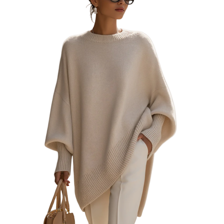 Women's oversized poncho sweater with crew neck and batwing sleeves