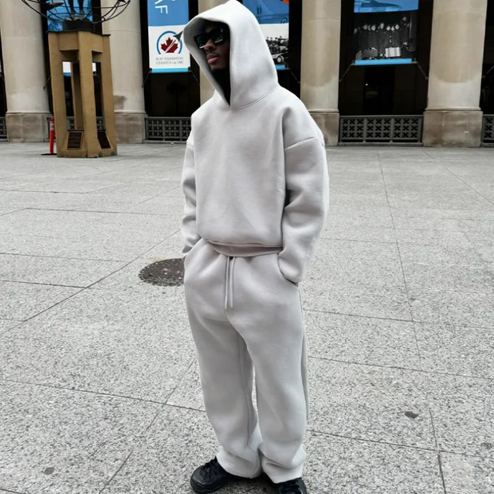 Two-piece hoodie and jogger trousers streetwear set