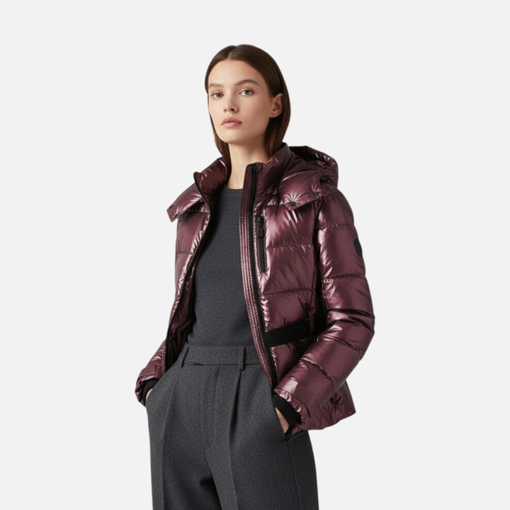 Women's belted quilted ski puffer jacket with hood and cropped hem