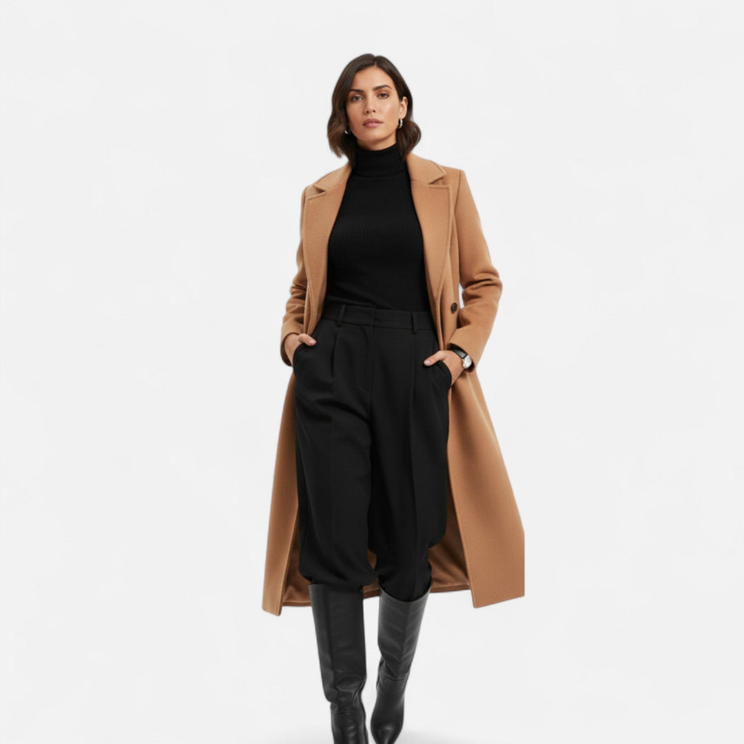 Women's long double-breasted coat with notched lapels, button front and curved flap pockets