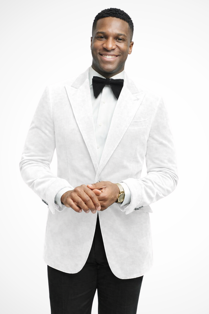Men's tailored velvet blazer with peak lapels, long sleeves and front pockets
