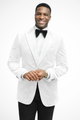 Men's tailored velvet blazer with peak lapels, long sleeves and front pockets