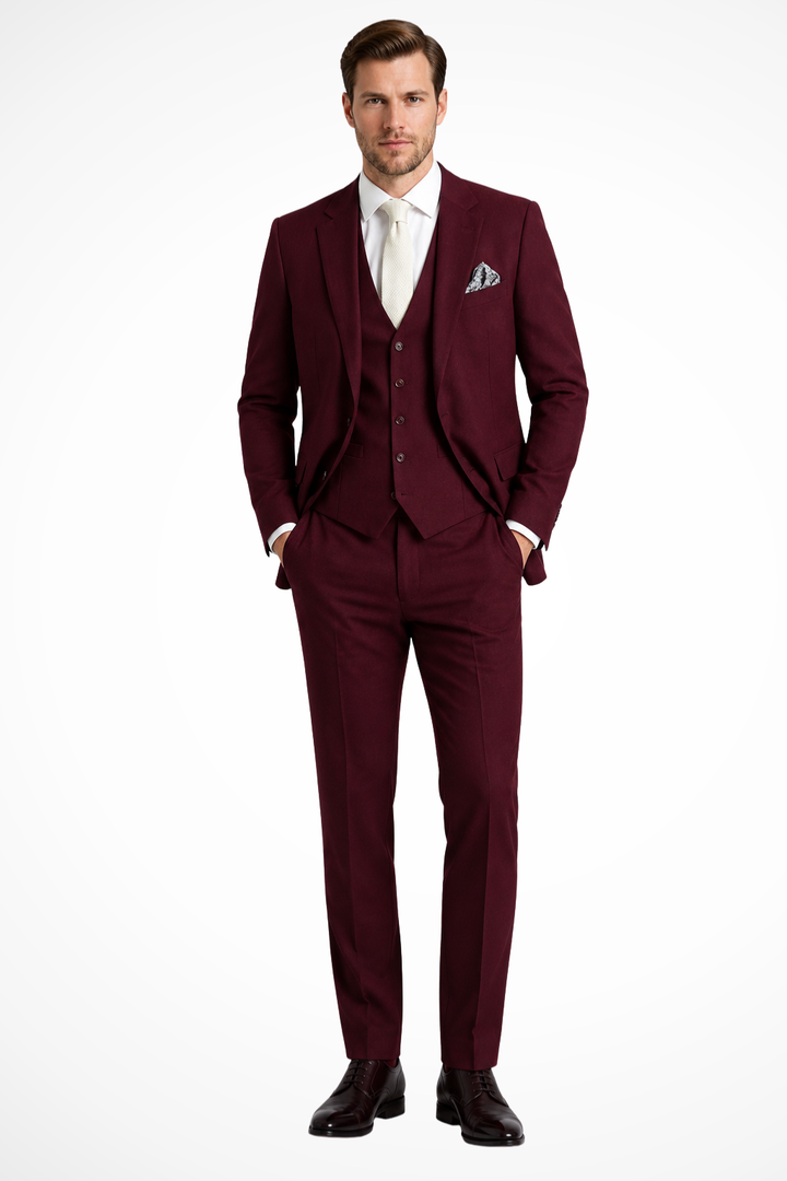 Men's slim fit three-piece suit with jacket, waistcoat and matching trousers