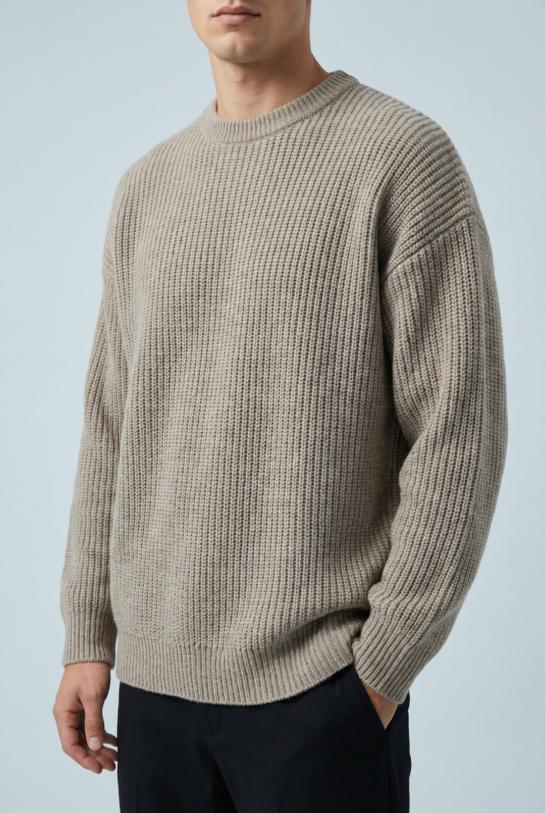 Men's relaxed ribbed crew neck sweater with long sleeves